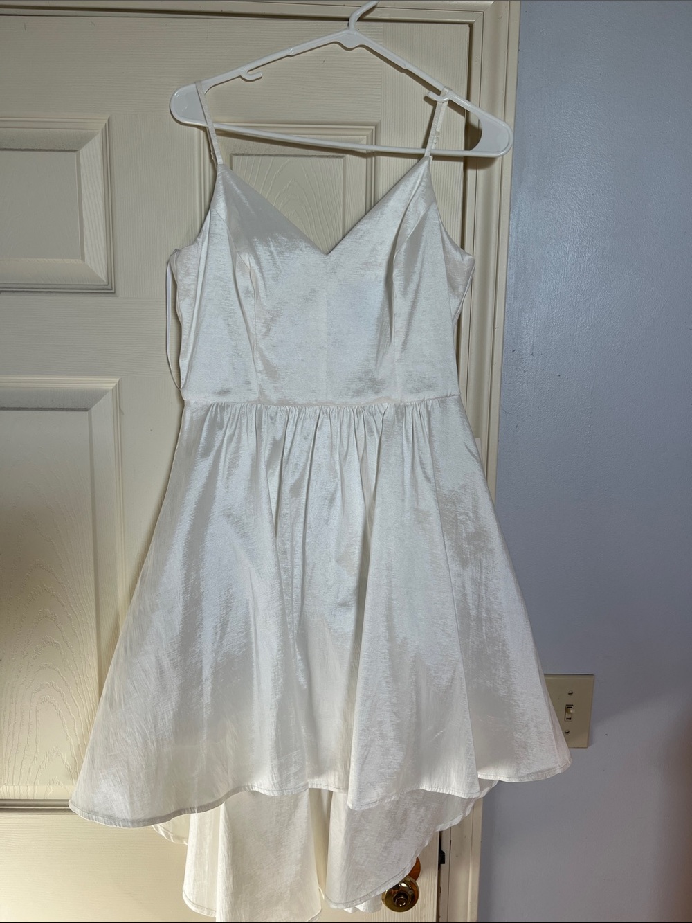 Girls' White Satin Spaghetti-Strap Dress